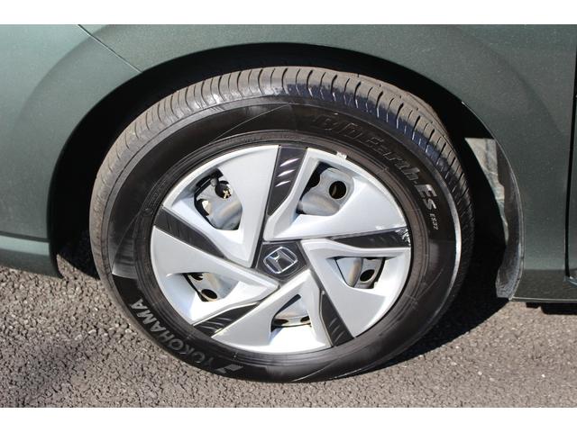 フリードハイブリッド ハイブリッド・Ｇホンダセンシング　全国対応２年保証付　車検整備付　衝突軽減ブレーキ　ナビ　ＴＶ　バックモニター　両側パワースライドドア　スマートキー　Ｂｌｕｅｔｏｏｔｈ接続　アイドリングストップ　ＥＴＣ　横滑り防止付　シートヒーター（50枚目）