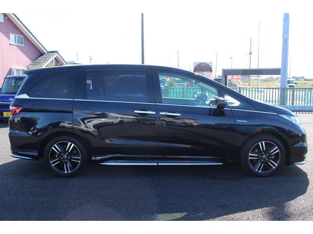 オデッセイハイブリッド ハイブリッドアブソルート・ホンダセンシングEXパック 全国対応2年保証付 車検整備付 衝突軽減ブレーキ ナビTV バックモニター 両側パワースライドドア ハーフレザー オットマン パワーシート Bluetooth 純正アルミホイール ETC スマートキー(19枚目)