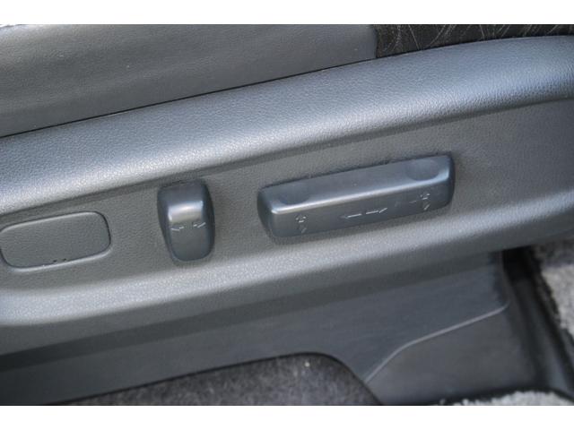 オデッセイハイブリッド ハイブリッドアブソルート・ホンダセンシングEXパック 全国対応2年保証付 車検整備付 衝突軽減ブレーキ ナビTV バックモニター 両側パワースライドドア ハーフレザー オットマン パワーシート Bluetooth 純正アルミホイール ETC スマートキー(60枚目)