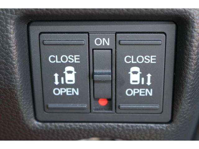 N-BOXカスタム Lターボ 全国対応2年保証付 車検整備付 衝突軽減ブレーキ ナビTVバックモニター 両側パワースライドドア ETCスマートキー ハーフレザー Bluetooth接続 純正アルミホイール ターボ コーナーセンサー(10枚目)