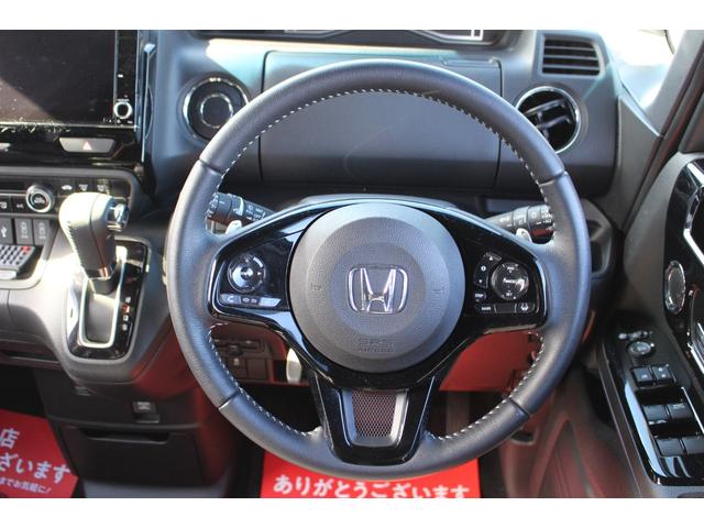 N-BOXカスタム Lターボ 全国対応2年保証付 車検整備付 衝突軽減ブレーキ ナビTVバックモニター 両側パワースライドドア ETCスマートキー ハーフレザー Bluetooth接続 純正アルミホイール ターボ コーナーセンサー(12枚目)