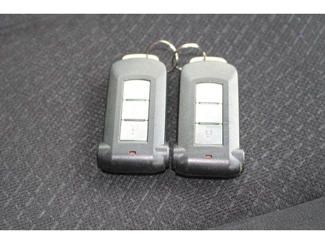 デリカD:5 D パワーパッケージ 全国対応2年保証付 車検整備付 衝突軽減ブレーキ ナビTVバックモニター 両側パワースライドドア ETC フリップダウンモニター Bluetooth 4WDディーゼル 純正アルミホイール パドルシフト(7枚目)