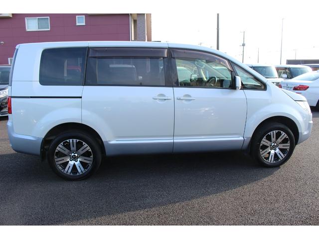 デリカD:5 D パワーパッケージ 全国対応2年保証付 車検整備付 衝突軽減ブレーキ ナビTVバックモニター 両側パワースライドドア ETC フリップダウンモニター Bluetooth 4WDディーゼル 純正アルミホイール パドルシフト(19枚目)