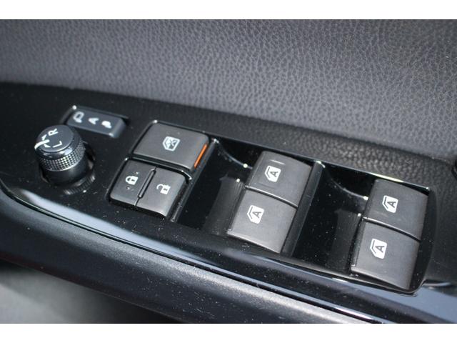 プリウス Ａツーリングセレクション　車検整備付　衝突軽減ブレーキ　ナビ　ＴＶ　バックモニター　エアロパーツ　Ｂｌｕｅｔｏｏｔｈ　社外アルミホイール　シートヒーター　レザーシート　コーナーセンサー　ヘッドアップディスプレイ（54枚目）