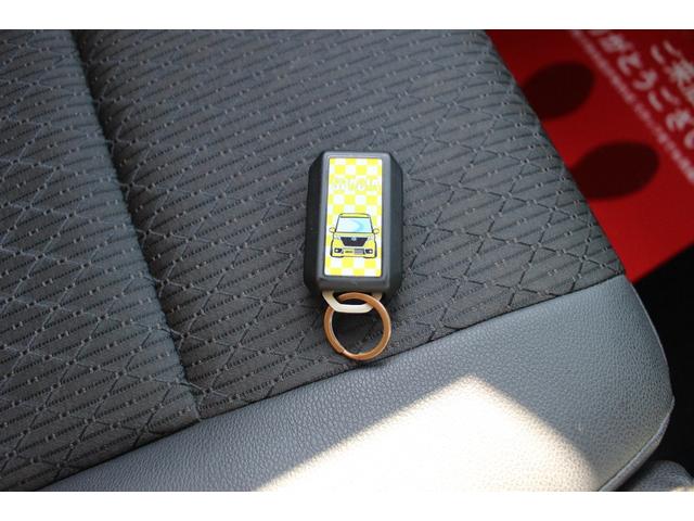 スペーシアカスタム ハイブリッドＸＳ　全国対応２年保証付　車検整備付　衝突軽減ブレーキ　ナビＴＶバックモニター　両側パワースライドドア　スマートキー　Ｂｌｕｅｔｏｏｔｈ　シートヒーター　アイドリングストップ　ハーフレザー　２トーンカラー（8枚目）