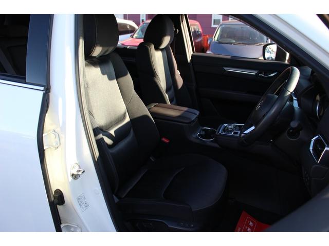 ＣＸ－８ ＸＤプロアクティブ　全国対応２年保証付　車検整備付　衝突軽減ブレーキ　ナビＴＶバックモニター　全周囲カメラ　フリップダウンモニター　Ｂｌｕｅｔｏｏｔｈ接続　ＥＴＣ　純正アルミホイール　３列シート　アイドリングストップ（12枚目）