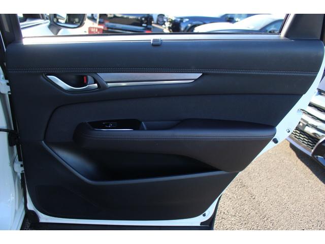 ＣＸ－８ ＸＤプロアクティブ　全国対応２年保証付　車検整備付　衝突軽減ブレーキ　ナビＴＶバックモニター　全周囲カメラ　フリップダウンモニター　Ｂｌｕｅｔｏｏｔｈ接続　ＥＴＣ　純正アルミホイール　３列シート　アイドリングストップ（26枚目）