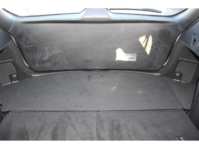 ＣＸ－８ ＸＤプロアクティブ　全国対応２年保証付　車検整備付　衝突軽減ブレーキ　ナビＴＶバックモニター　全周囲カメラ　フリップダウンモニター　Ｂｌｕｅｔｏｏｔｈ接続　ＥＴＣ　純正アルミホイール　３列シート　アイドリングストップ（30枚目）