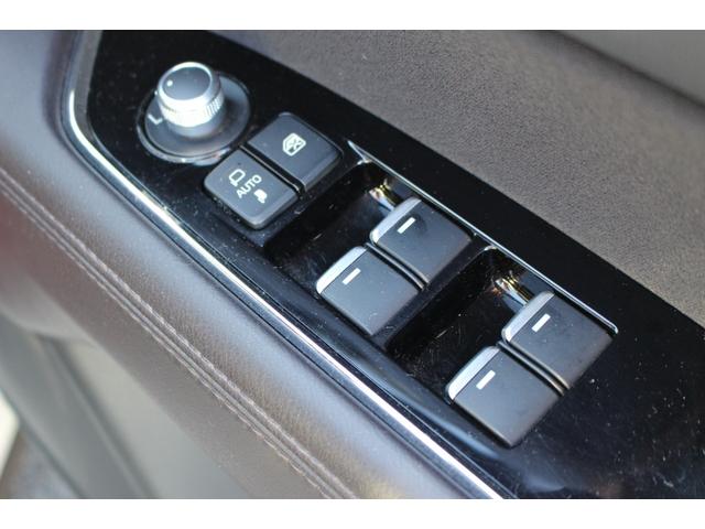 ＣＸ－８ ＸＤプロアクティブ　全国対応２年保証付　車検整備付　衝突軽減ブレーキ　ナビＴＶバックモニター　全周囲カメラ　フリップダウンモニター　Ｂｌｕｅｔｏｏｔｈ接続　ＥＴＣ　純正アルミホイール　３列シート　アイドリングストップ（60枚目）