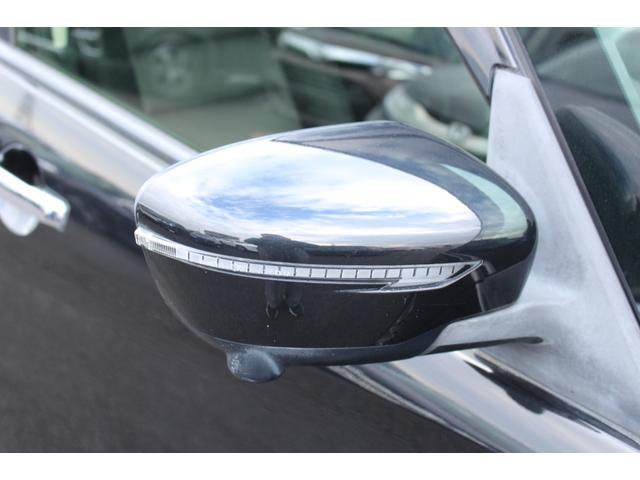 セレナ ｅ－パワー　ハイウェイスターＶ　車検整備付　衝突軽減ブレーキ　フリップダウンモニター　ナビ　ＴＶ　バックモニター　アラウンドビューモニター　両側パワースライドドア　ＬＥＤヘッドライト　Ｂｌｕｅｔｏｏｔｈ接続　純正アルミホイール（44枚目）