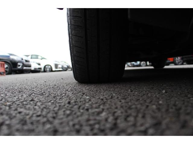 セレナ ｅ－パワー　ハイウェイスターＶ　車検整備付　衝突軽減ブレーキ　フリップダウンモニター　ナビ　ＴＶ　バックモニター　アラウンドビューモニター　両側パワースライドドア　ＬＥＤヘッドライト　Ｂｌｕｅｔｏｏｔｈ接続　純正アルミホイール（52枚目）