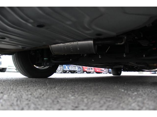 セレナ ｅ－パワー　ハイウェイスターＶ　車検整備付　衝突軽減ブレーキ　フリップダウンモニター　ナビ　ＴＶ　バックモニター　アラウンドビューモニター　両側パワースライドドア　ＬＥＤヘッドライト　Ｂｌｕｅｔｏｏｔｈ接続　純正アルミホイール（57枚目）