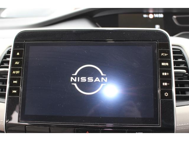 セレナ ハイウェイスターＶ　車検整備付　衝突軽減ブレーキ　ナビＴＶ　バックモニター　アラウンドビューモニター　両側パワースライドドア　２トーンカラー　純正アルミホイール　ＥＴＣ　Ｂｌｕｅｔｏｏｔｈ接続　アイドリングストップ（21枚目）