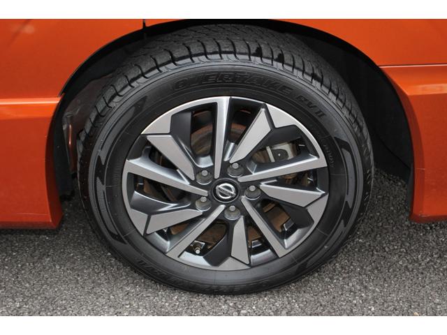 セレナ ハイウェイスターＶ　車検整備付　衝突軽減ブレーキ　ナビＴＶ　バックモニター　アラウンドビューモニター　両側パワースライドドア　２トーンカラー　純正アルミホイール　ＥＴＣ　Ｂｌｕｅｔｏｏｔｈ接続　アイドリングストップ（50枚目）