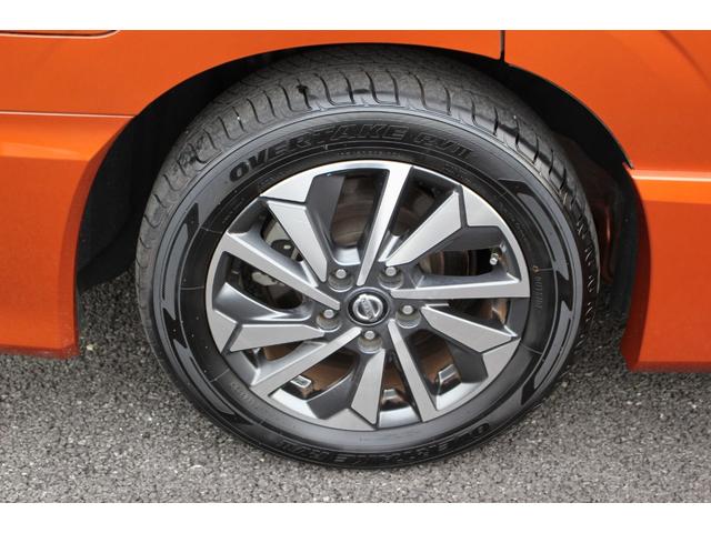 セレナ ハイウェイスターＶ　車検整備付　衝突軽減ブレーキ　ナビＴＶ　バックモニター　アラウンドビューモニター　両側パワースライドドア　２トーンカラー　純正アルミホイール　ＥＴＣ　Ｂｌｕｅｔｏｏｔｈ接続　アイドリングストップ（51枚目）