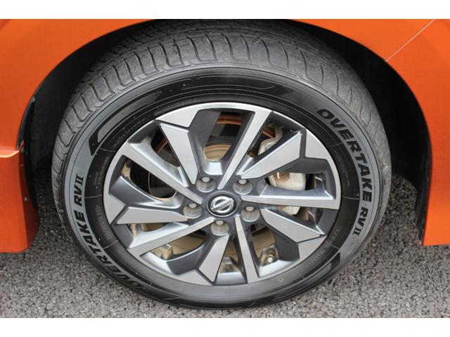 セレナ ハイウェイスターＶ　車検整備付　衝突軽減ブレーキ　ナビＴＶ　バックモニター　アラウンドビューモニター　両側パワースライドドア　２トーンカラー　純正アルミホイール　ＥＴＣ　Ｂｌｕｅｔｏｏｔｈ接続　アイドリングストップ（52枚目）