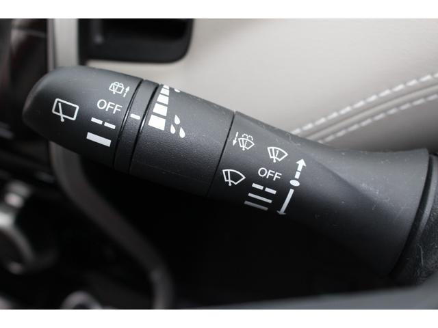 セレナ ハイウェイスターＶ　車検整備付　衝突軽減ブレーキ　ナビＴＶ　バックモニター　アラウンドビューモニター　両側パワースライドドア　２トーンカラー　純正アルミホイール　ＥＴＣ　Ｂｌｕｅｔｏｏｔｈ接続　アイドリングストップ（65枚目）