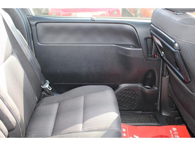 ヴォクシー ハイブリッドＺＳ　車検整備付　衝突軽減ブレーキ　フリップダウンモニター　ナビＴＶバックモニター　両側パワースライドドアＥＴＣ　Ｂｌｕｅｔｏｏｔｈ　純正アルミホイール　シートヒーター　オートハイビーム　クルーズコントール（30枚目）