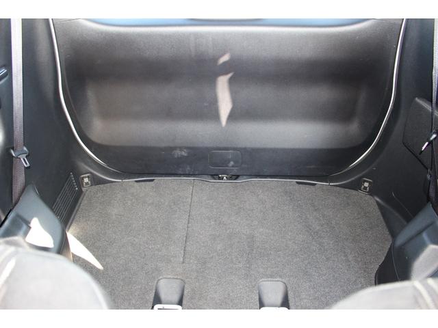 ヴォクシー ハイブリッドＺＳ　車検整備付　衝突軽減ブレーキ　フリップダウンモニター　ナビＴＶバックモニター　両側パワースライドドアＥＴＣ　Ｂｌｕｅｔｏｏｔｈ　純正アルミホイール　シートヒーター　オートハイビーム　クルーズコントール（32枚目）