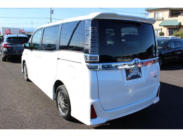 ヴォクシー ハイブリッドＺＳ　車検整備付　衝突軽減ブレーキ　フリップダウンモニター　ナビＴＶバックモニター　両側パワースライドドアＥＴＣ　Ｂｌｕｅｔｏｏｔｈ　純正アルミホイール　シートヒーター　オートハイビーム　クルーズコントール（39枚目）