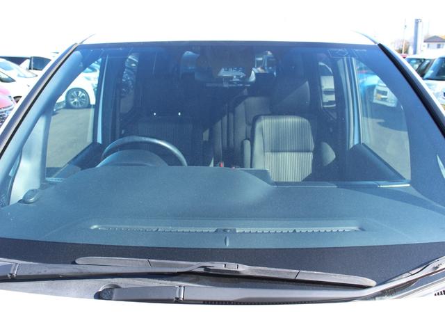 ヴォクシー ハイブリッドＺＳ　車検整備付　衝突軽減ブレーキ　フリップダウンモニター　ナビＴＶバックモニター　両側パワースライドドアＥＴＣ　Ｂｌｕｅｔｏｏｔｈ　純正アルミホイール　シートヒーター　オートハイビーム　クルーズコントール（43枚目）