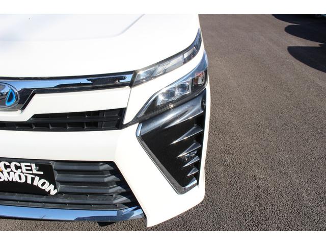 ヴォクシー ハイブリッドＺＳ　車検整備付　衝突軽減ブレーキ　フリップダウンモニター　ナビＴＶバックモニター　両側パワースライドドアＥＴＣ　Ｂｌｕｅｔｏｏｔｈ　純正アルミホイール　シートヒーター　オートハイビーム　クルーズコントール（48枚目）