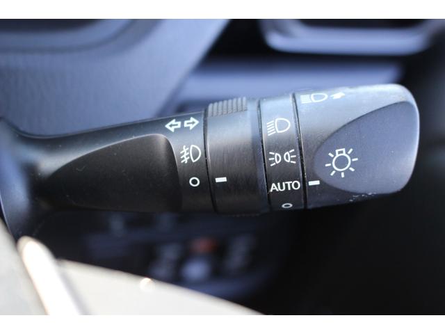 ヴォクシー ハイブリッドＺＳ　車検整備付　衝突軽減ブレーキ　フリップダウンモニター　ナビＴＶバックモニター　両側パワースライドドアＥＴＣ　Ｂｌｕｅｔｏｏｔｈ　純正アルミホイール　シートヒーター　オートハイビーム　クルーズコントール（67枚目）