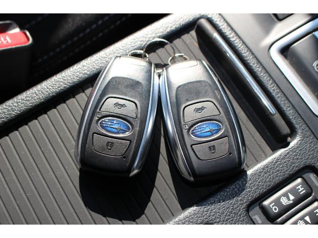 レヴォーグ 1.6GTアイサイト Vスポーツ 車検整備付 衝突軽減ブレーキ 禁煙車 記録簿 ナビTV バックモニター Bluetooth接続 パワーシート シートヒーター 純正アルミホイール クルーズコントール コーナーセンサー フォグランプ(9枚目)