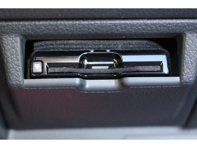 レヴォーグ 1.6GTアイサイト Vスポーツ 車検整備付 衝突軽減ブレーキ 禁煙車 記録簿 ナビTV バックモニター Bluetooth接続 パワーシート シートヒーター 純正アルミホイール クルーズコントール コーナーセンサー フォグランプ(10枚目)