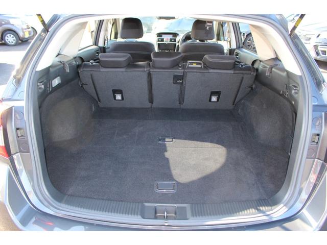 レヴォーグ 1.6GTアイサイト Vスポーツ 車検整備付 衝突軽減ブレーキ 禁煙車 記録簿 ナビTV バックモニター Bluetooth接続 パワーシート シートヒーター 純正アルミホイール クルーズコントール コーナーセンサー フォグランプ(25枚目)