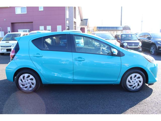 アクア S ETC バックカメラ TV クリアランスソナー レーンアシスト 衝突被害軽減システム オートマチックハイビーム オートライト スマートキー 電動格納ミラー CVT 盗難防止システム 衝突安全ボディ(19枚目)