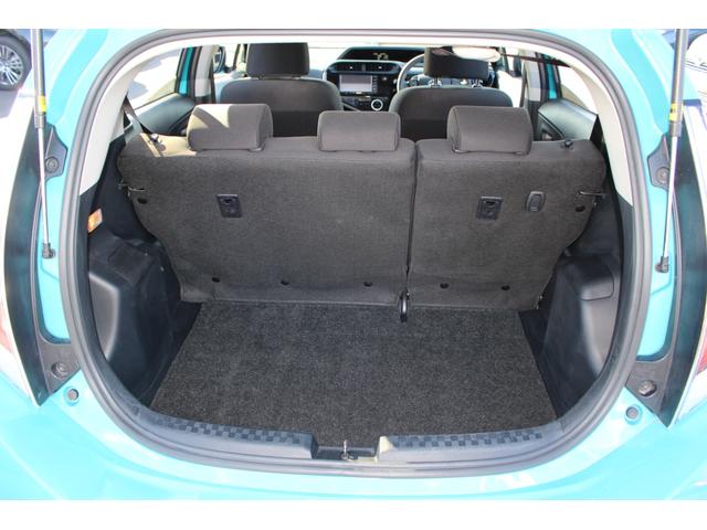 アクア S ETC バックカメラ TV クリアランスソナー レーンアシスト 衝突被害軽減システム オートマチックハイビーム オートライト スマートキー 電動格納ミラー CVT 盗難防止システム 衝突安全ボディ(23枚目)