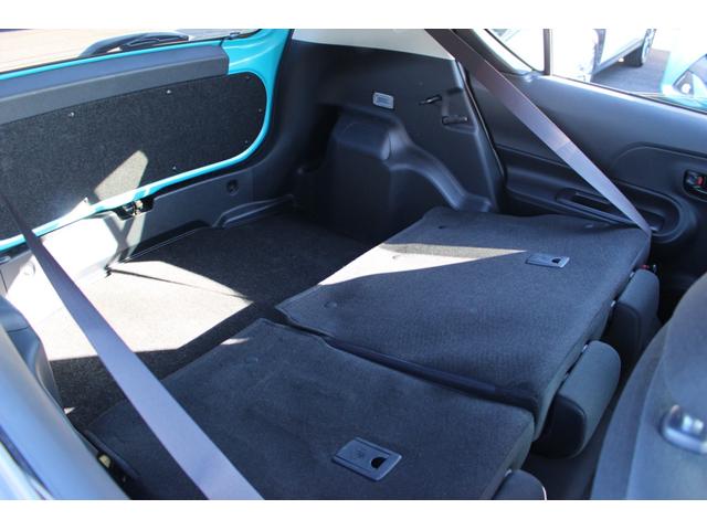 アクア S ETC バックカメラ TV クリアランスソナー レーンアシスト 衝突被害軽減システム オートマチックハイビーム オートライト スマートキー 電動格納ミラー CVT 盗難防止システム 衝突安全ボディ(28枚目)