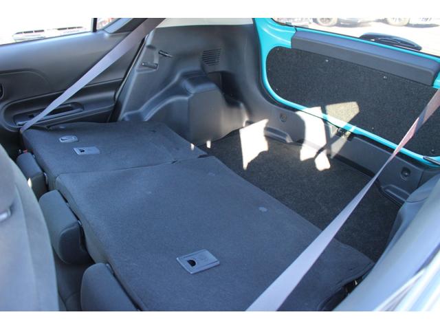 アクア S ETC バックカメラ TV クリアランスソナー レーンアシスト 衝突被害軽減システム オートマチックハイビーム オートライト スマートキー 電動格納ミラー CVT 盗難防止システム 衝突安全ボディ(30枚目)