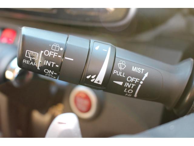 Ｎ－ＯＮＥ プレミアム　ツアラー　車検整備付　ＥＴＣ　バックカメラ　ナビ　ＴＶ　オートクルーズコントロール　衝突軽減システム　オートライト　ＨＩＤ　スマートキー　アイドリングストップ　電格ミラー　ベンチシート　ＣＶＴ　盗難防止システム（63枚目）