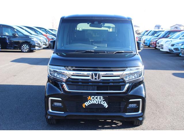 Ｎ－ＢＯＸカスタム Ｌターボ　車検整備付　衝突軽減ブレーキ　ナビＴＶ　バックモニター　両側パワースライド　ＥＴＣスマートキー　Ｂｌｕｅｔｏｏｔｈ純正アルミホイール　ハーフレザー　ターボ　横滑り防止付　パドルシフト　コーナーセンサー（17枚目）