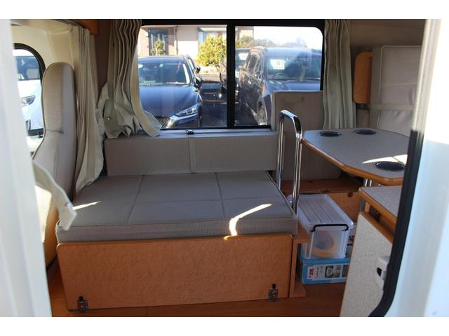 ハイゼットトラック 　ＴＥＮＴＭＵＳＨＩ製キャンピングカー仕様　４ＷＤ車　５速マニュアル車　ＥＴＣ　キーレスキー　パワーウィンドウ　パワーステアリング　走行３６０００キロ（5枚目）