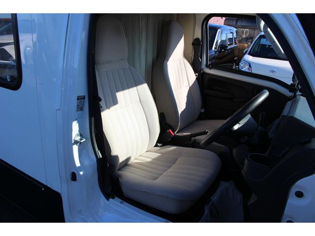 ハイゼットトラック 　ＴＥＮＴＭＵＳＨＩ製キャンピングカー仕様　４ＷＤ車　５速マニュアル車　ＥＴＣ　キーレスキー　パワーウィンドウ　パワーステアリング　走行３６０００キロ（12枚目）