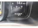 Ｌホンダセンシング　車検整備付　ＥＴＣ　バックカメラ　ナビ　ＴＶ　クリアランスソナー　オートクルーズコントロール　レーンアシスト　衝突被害軽減システム　スマートキー　アイドリングストップ　電動格納ミラー　オートエアコン（62枚目）