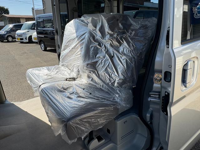エブリイ ジョイン　ハイルーフ　パートタイム４ＷＤ　５速マニュアル車　運転席シートヒーター　リヤ分割シート（14枚目）