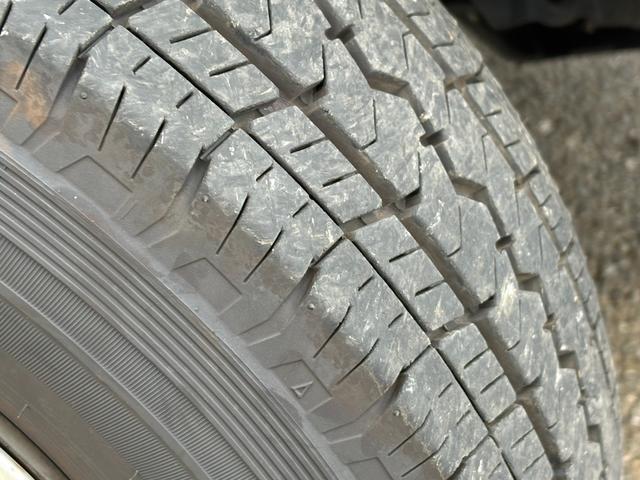 ＮＶ３５０キャラバンバン 　冷蔵冷凍車　クーリングバン　５〜２０度設定　オートマ車　バックカメラ　両側スライドドア　サーモキング製冷凍機　普通免許　オートマ限定ＯＫ　ナビ　バックカメラ　３人乗り　１．２５ｔ積み　キーレス（42枚目）