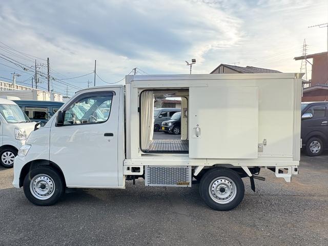 ボンゴトラック 冷蔵冷凍車 低温ー15度〜+30度設定 コールドスター製冷凍機 両側サイドドア オートマ 600Kg積み キーレス ETC ナビ ワンセグTV 床ステン すのこ付き 衝突軽減装置 アイドリングストップ(8枚目)