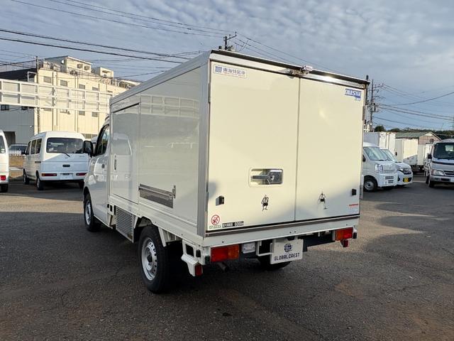 ボンゴトラック 冷蔵冷凍車 低温ー15度〜+30度設定 コールドスター製冷凍機 両側サイドドア オートマ 600Kg積み キーレス ETC ナビ ワンセグTV 床ステン すのこ付き 衝突軽減装置 アイドリングストップ(10枚目)