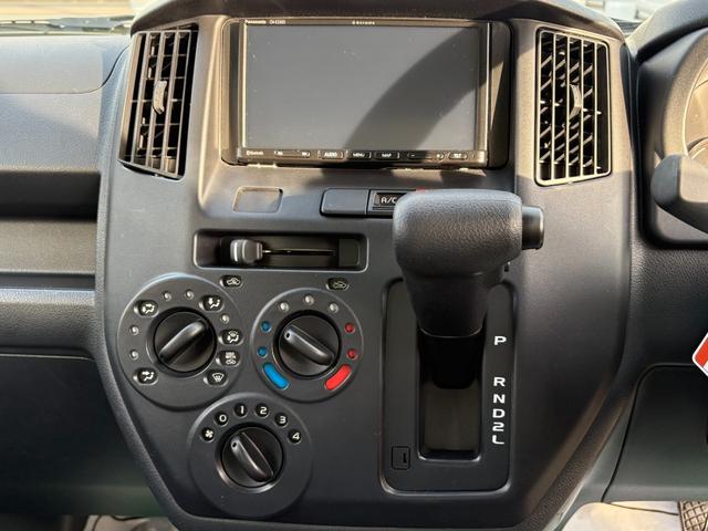 ボンゴトラック 冷蔵冷凍車 低温ー15度〜+30度設定 コールドスター製冷凍機 両側サイドドア オートマ 600Kg積み キーレス ETC ナビ ワンセグTV 床ステン すのこ付き 衝突軽減装置 アイドリングストップ(31枚目)