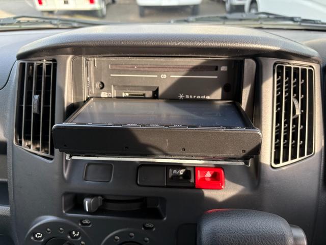 ボンゴトラック 冷蔵冷凍車 低温ー15度〜+30度設定 コールドスター製冷凍機 両側サイドドア オートマ 600Kg積み キーレス ETC ナビ ワンセグTV 床ステン すのこ付き 衝突軽減装置 アイドリングストップ(33枚目)