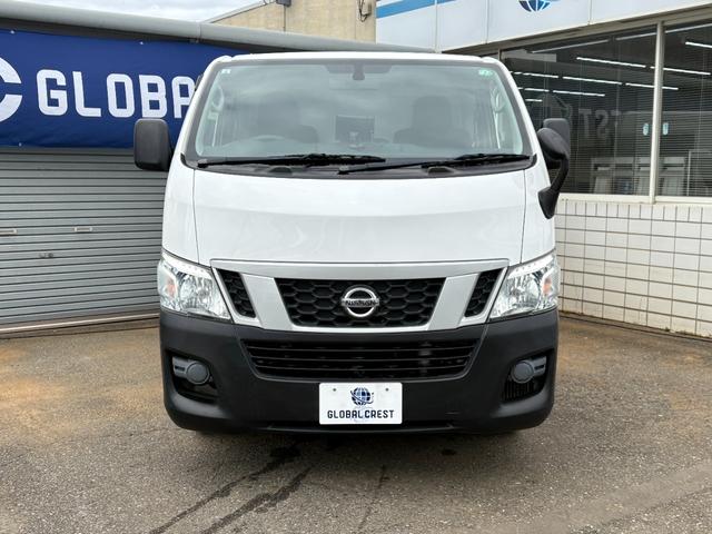 ＮＶ３５０キャラバンバン 　クーリングバン　＋５度設定　サーモキング製冷凍機　オートマ　キーレス　１．２５ｔ積み　３人乗り　両側スライドドア　ＡＢＳ　運転席エアバック（4枚目）
