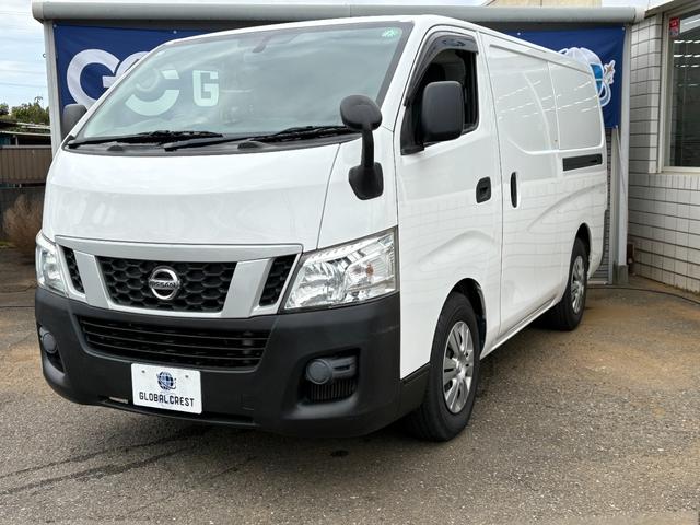 ＮＶ３５０キャラバンバン 　クーリングバン　＋５度設定　サーモキング製冷凍機　オートマ　キーレス　１．２５ｔ積み　３人乗り　両側スライドドア　ＡＢＳ　運転席エアバック（5枚目）