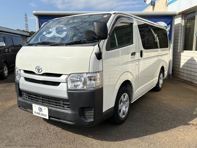 ハイエースバン 　パワーリフト付き　リフト２６０Ｋｇ積み　オートマ車　１．１５ｔ積み　ナビ　ＥＴＣ　バックカメラ　キーレス　ＡＢＳ　運転席エアバック　走行距離２７１００キロ　３人乗り（5枚目）