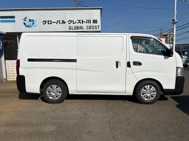 ＮＶ３５０キャラバンバン 　冷蔵冷凍車　サーモキング製冷凍機　クーリングバン　＋５〜＋２０度設定（6枚目）