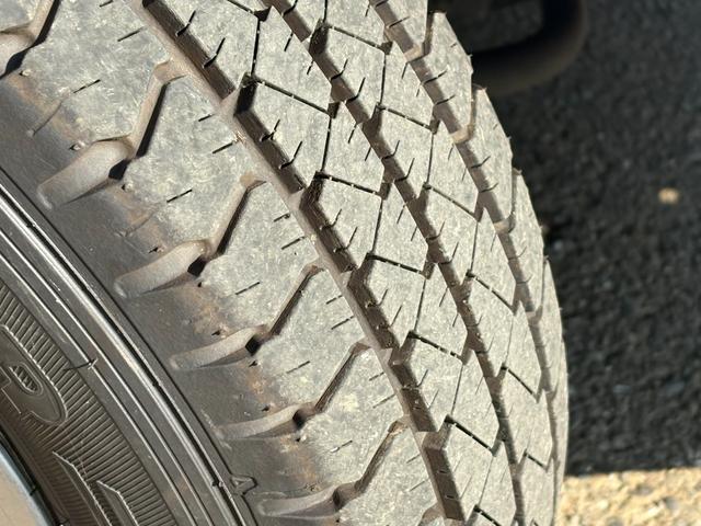 ＮＶ３５０キャラバンバン 　冷蔵冷凍車　サーモキング製冷凍機　クーリングバン　＋５〜＋２０度設定（45枚目）